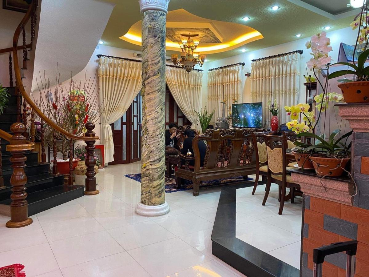 Villa Nga Hoang Dalat Eksteriør bilde
